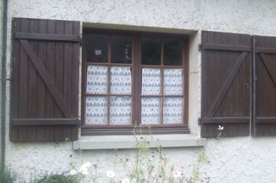 Fenêtres en bois aux alentours de Maurepas dans les Yvelines (78)
